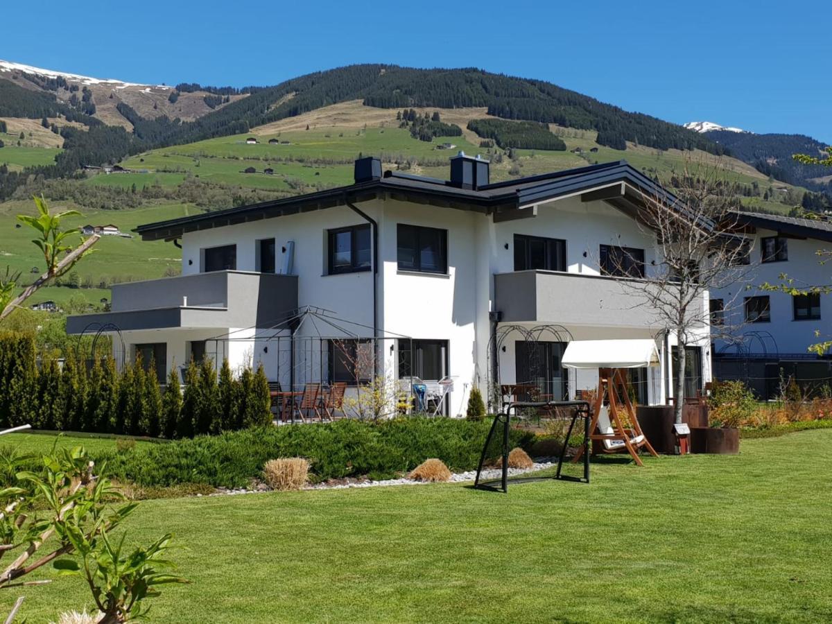 Golf & Mittersill: Slopeside Retreat With Sommercard Apartment Mittersill