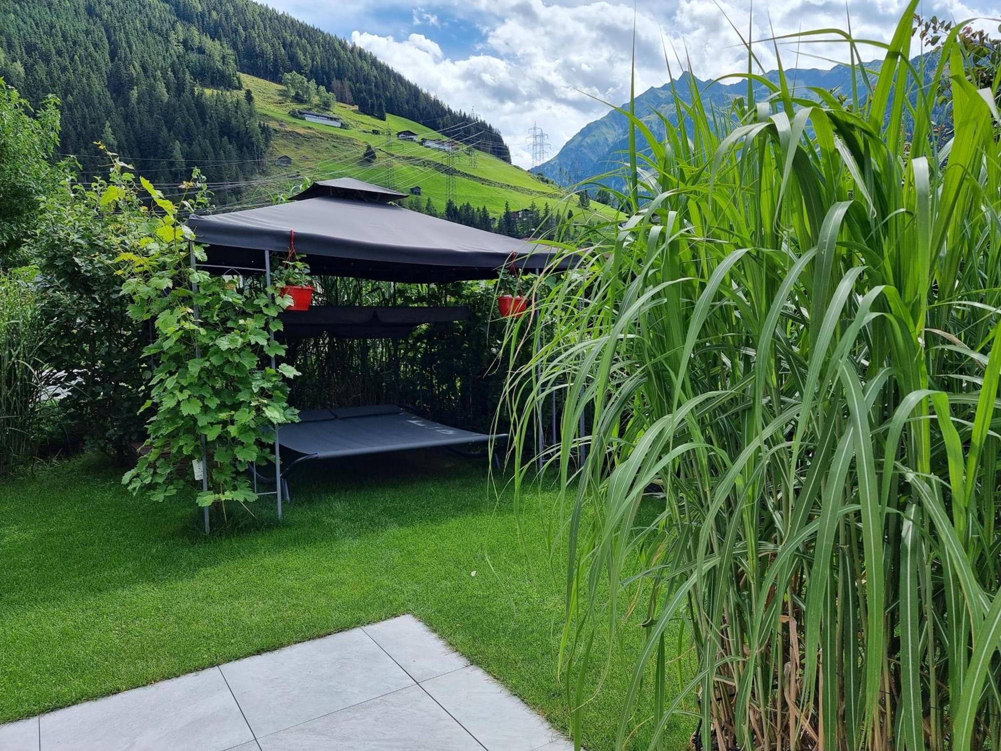 Golf & Mittersill: Slopeside Retreat With Sommercard